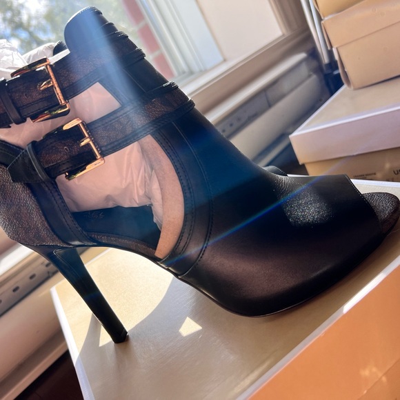 Blaze Leather and Logo Open-Toe Bootie - Picture 6 of 6